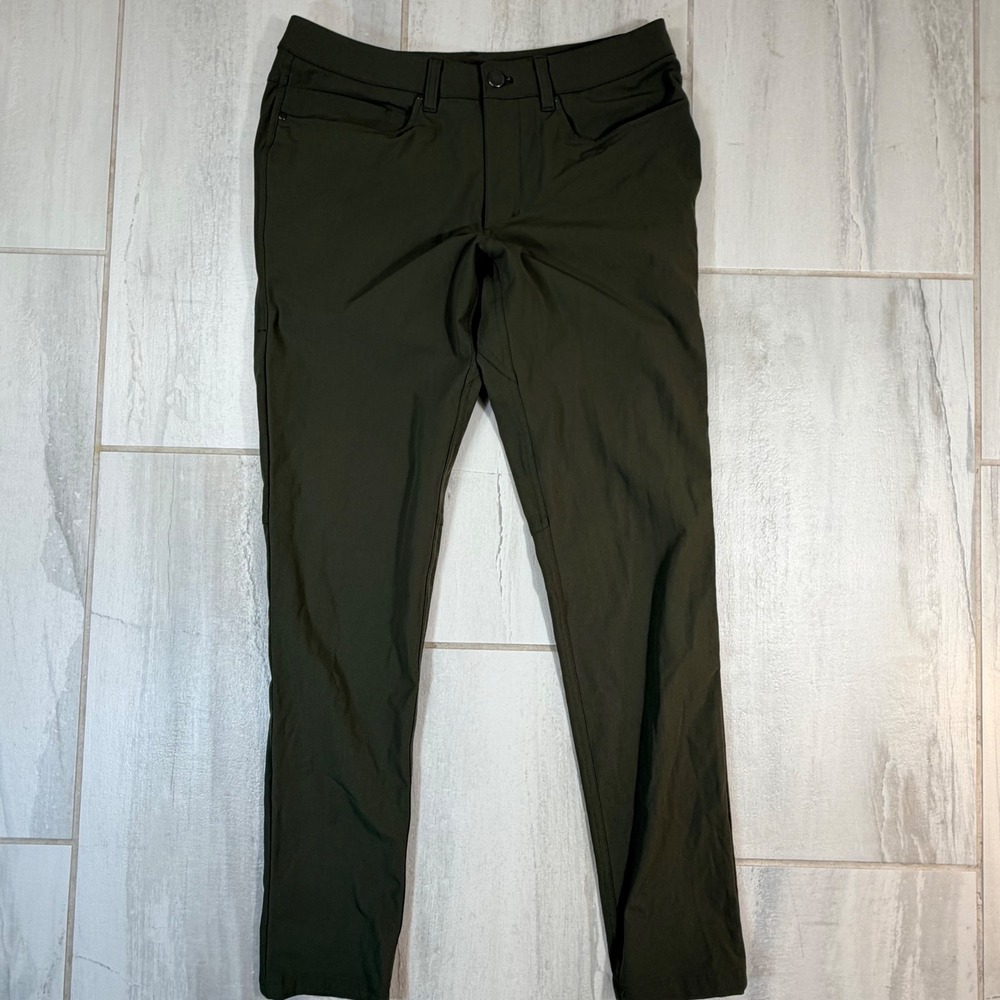Lululemon Commission Pant Slim 31 Dark Olive Green Warpstreme LM5AD5S Mens